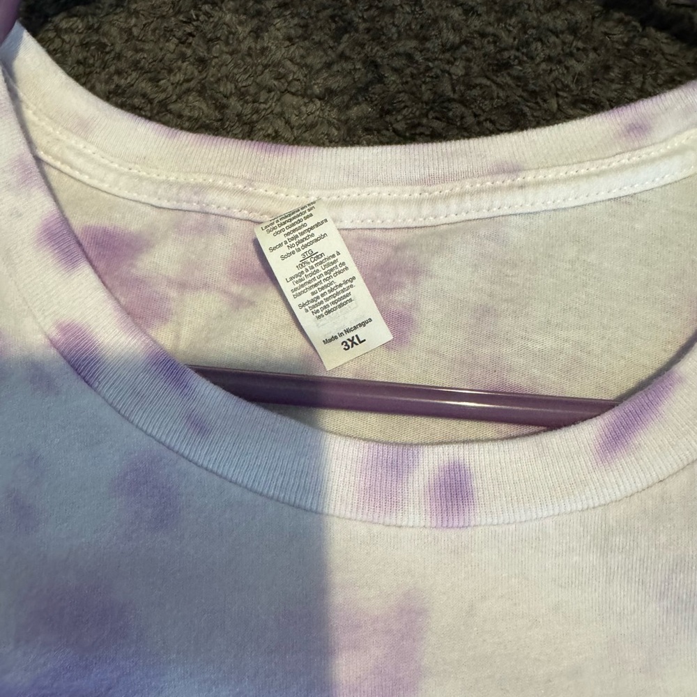 Gildan Lavender Tie-Dye T-Shirt (INFUSED WITH CRYSTALS) - Picture 2 of 2
